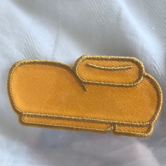 ❣️3/$25 -4 Mickey Mouse Iron on Patches - Picture 5 of 6